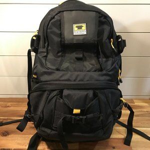 MOUNTAINSMITH BOREALIS AT CAMERA Hiking BACKPACK
